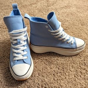 Madden Girl blue sneakers